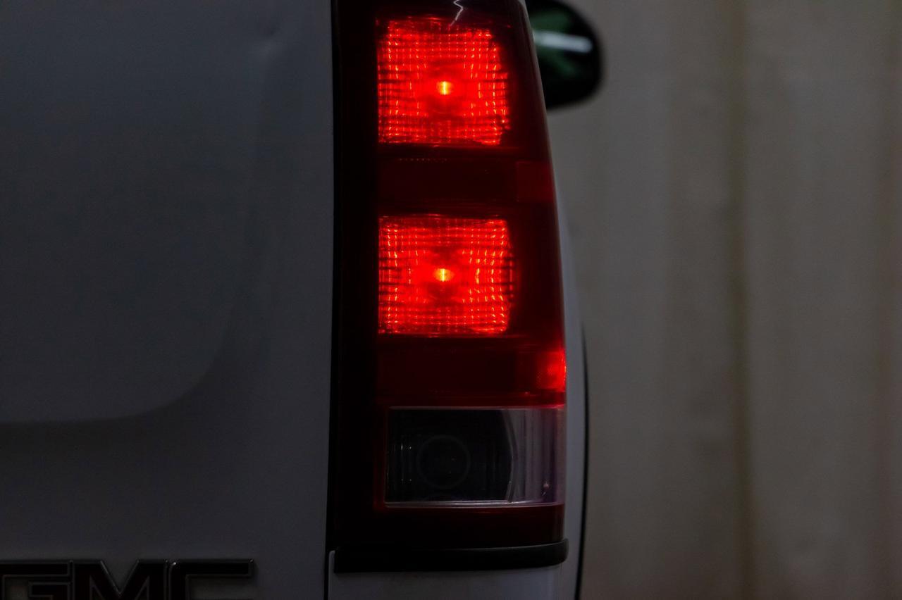 2014 GMC Sierra 2500HD 4x4 Regular Cab WT Longbox Red Deer AB