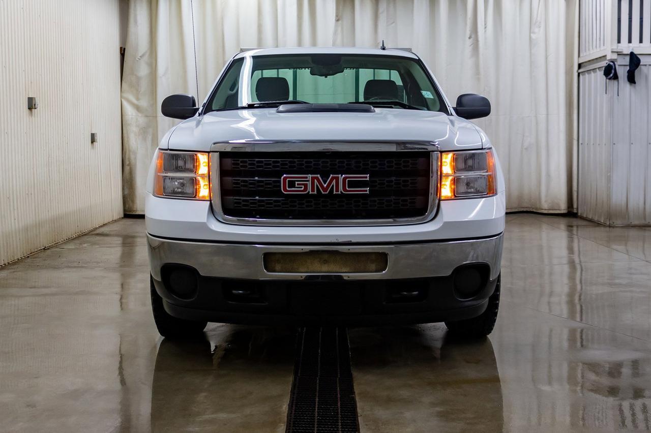 2014 GMC Sierra 2500HD 4x4 Regular Cab WT Longbox Red Deer AB