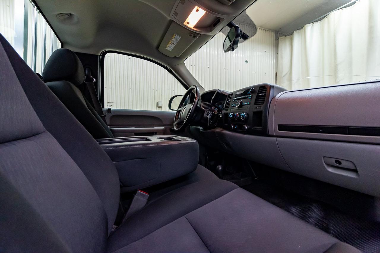 2014 GMC Sierra 2500HD 4x4 Regular Cab WT Longbox Red Deer AB