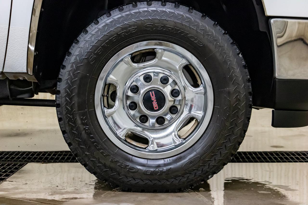 2014 GMC Sierra 2500HD 4x4 Regular Cab WT Longbox Red Deer AB