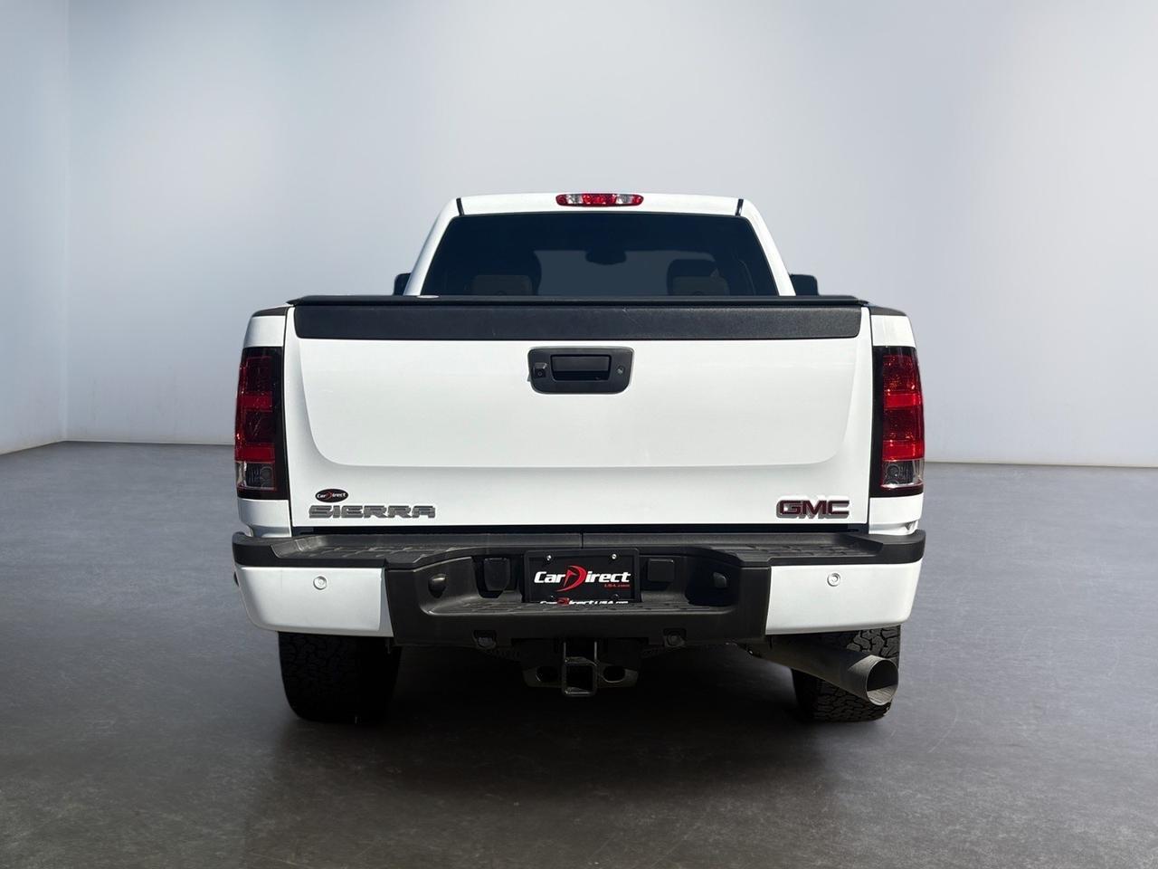 2014 GMC Sierra 2500HD Denali, LIFTED, FENDER FLARES, TOW PACKAGE, BACKUP CAMERA, RUNNING BOARDS, REMOTE START, HEATED & VENTILATED SEATS, LOW MILEAGE, CLEAN CARFAX, DRIVE THIS 2500 ON THE ROAD! Virginia Beach VA
