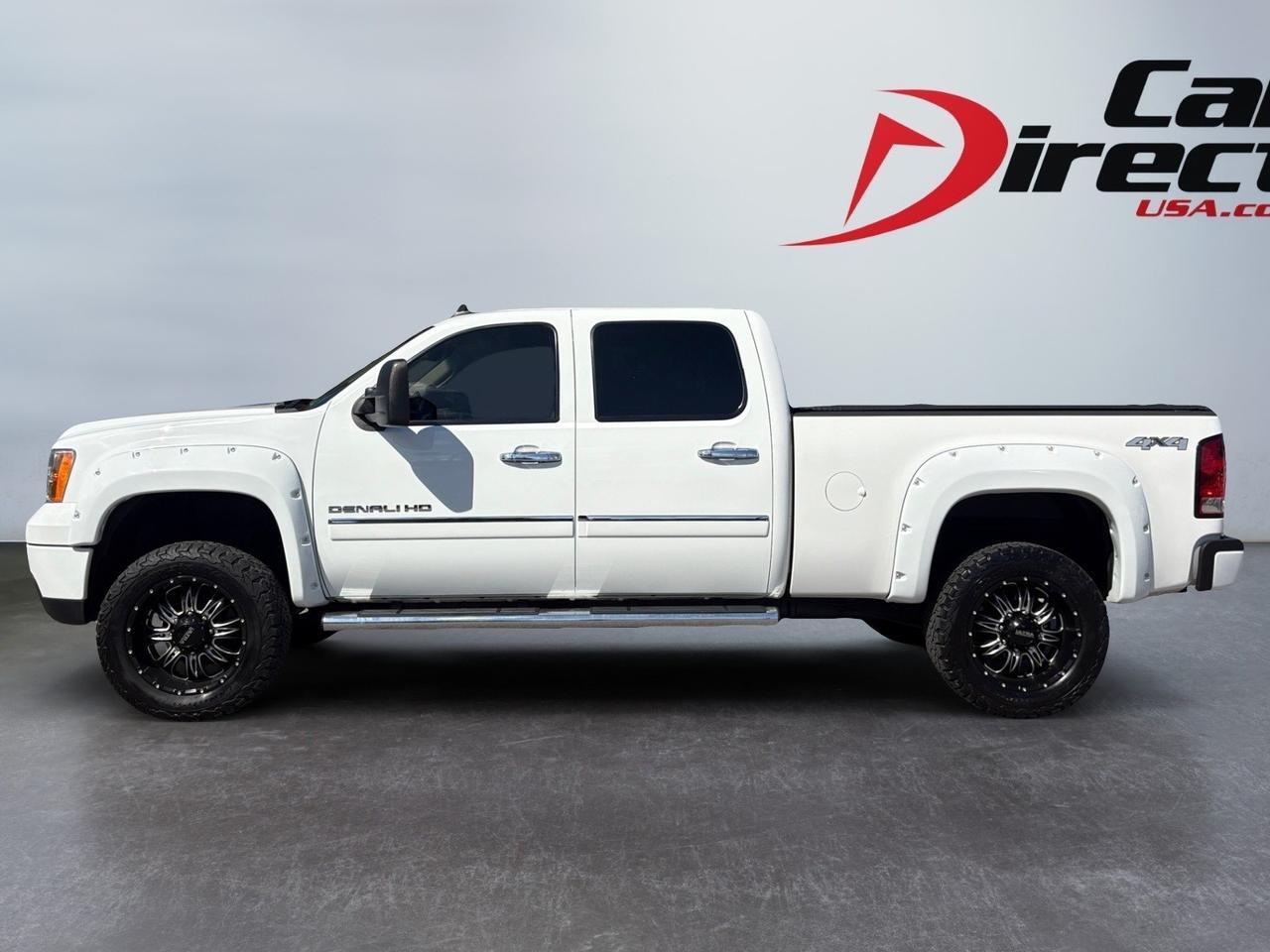 2014 GMC Sierra 2500HD Denali, LIFTED, FENDER FLARES, TOW PACKAGE, BACKUP CAMERA, RUNNING BOARDS, REMOTE START, HEATED & VENTILATED SEATS, LOW MILEAGE, CLEAN CARFAX, DRIVE THIS 2500 ON THE ROAD! Virginia Beach VA