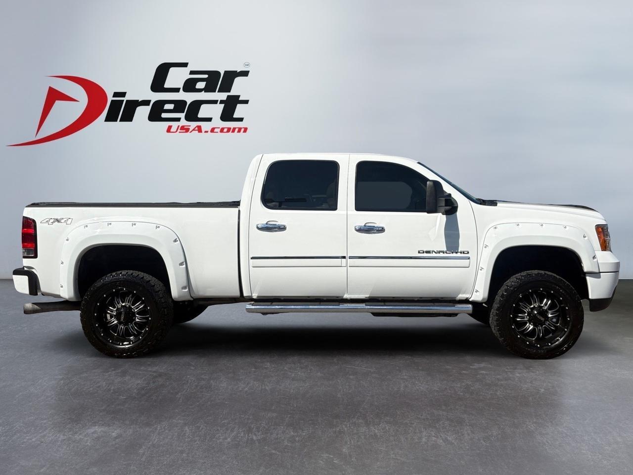 2014 GMC Sierra 2500HD Denali, LIFTED, FENDER FLARES, TOW PACKAGE, BACKUP CAMERA, RUNNING BOARDS, REMOTE START, HEATED & VENTILATED SEATS, LOW MILEAGE, CLEAN CARFAX, DRIVE THIS 2500 ON THE ROAD! Virginia Beach VA