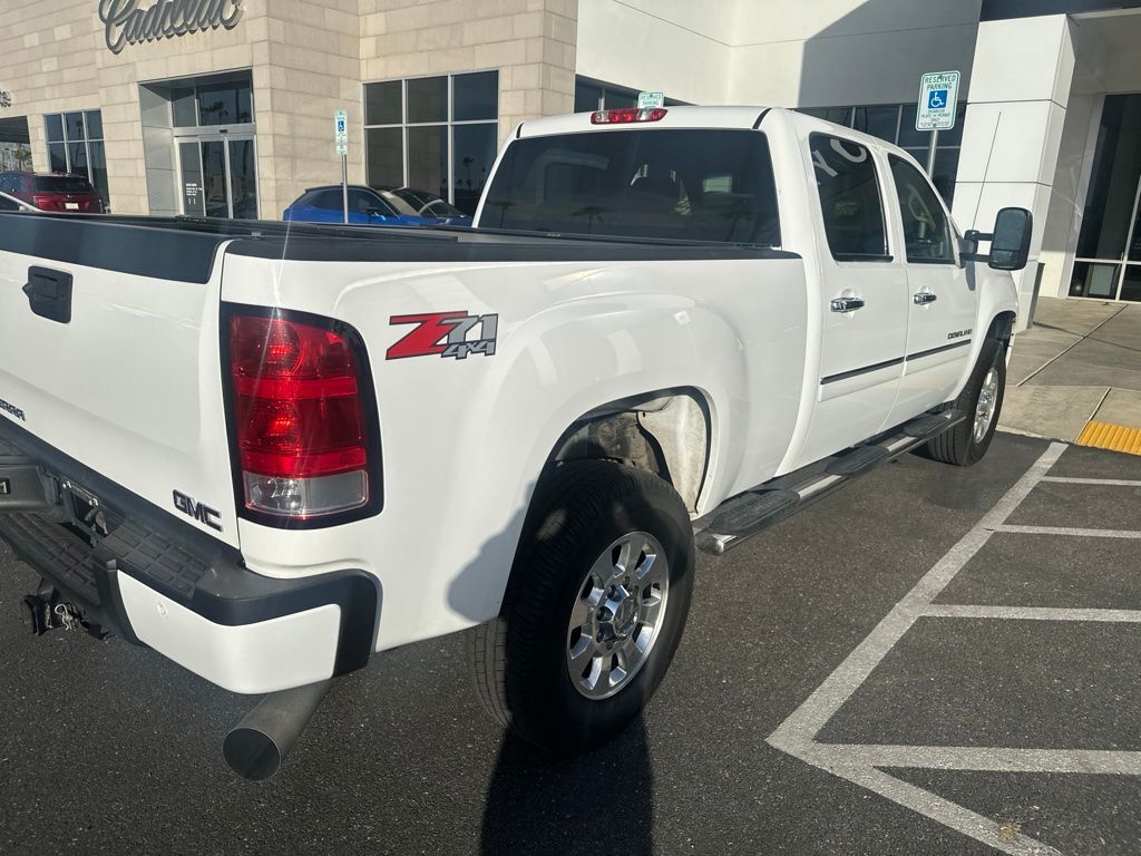 2014 GMC Sierra 2500HD Denali