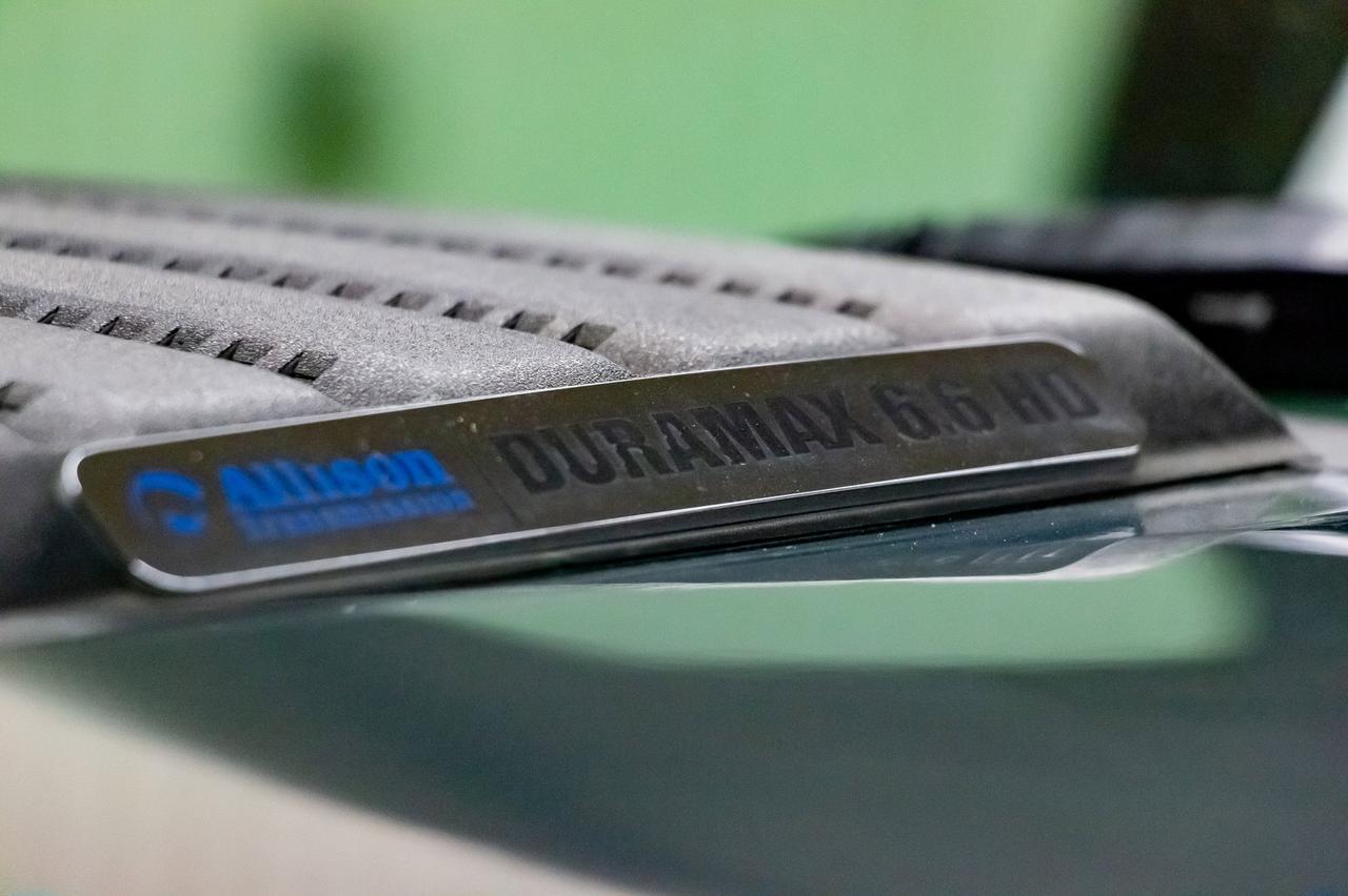 2014 GMC Sierra 3500HD 4x4 Crew Cab SLE Z71 Longbox Diesel Red Deer AB