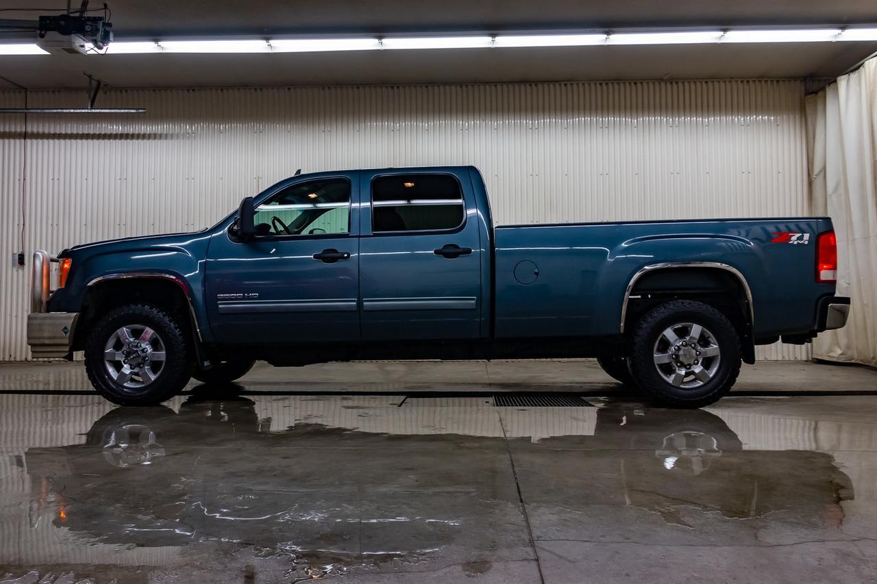 2014 GMC Sierra 3500HD 4x4 Crew Cab SLE Z71 Longbox Diesel Red Deer AB
