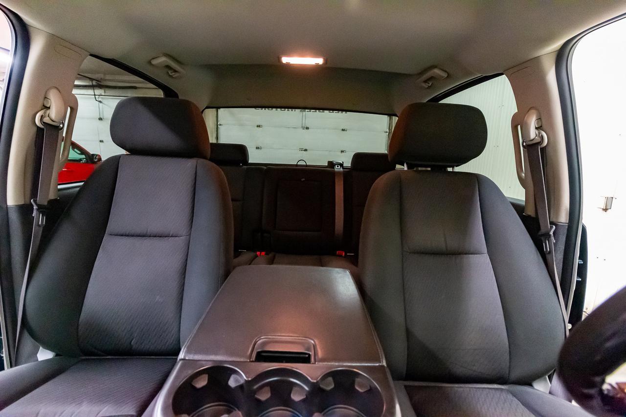 2014 GMC Sierra 3500HD 4x4 Crew Cab SLE Z71 Longbox Diesel Red Deer AB