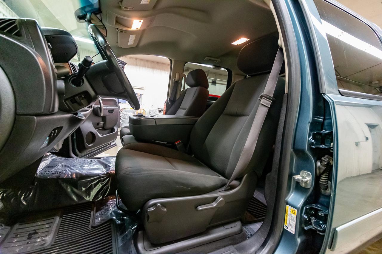 2014 GMC Sierra 3500HD 4x4 Crew Cab SLE Z71 Longbox Diesel Red Deer AB