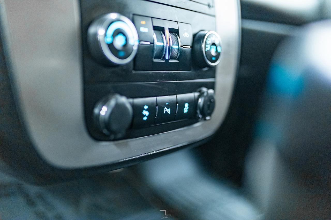 2014 GMC Yukon AWD SLE BCam Red Deer AB