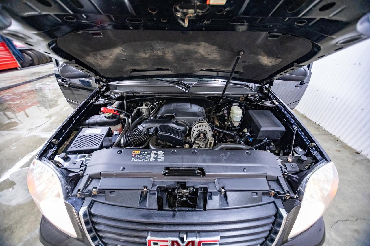 2014 GMC Yukon AWD SLE BCam Red Deer AB