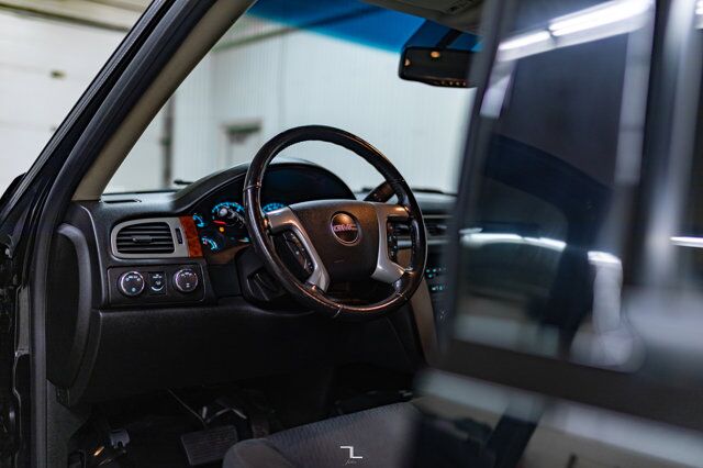 2014 GMC Yukon AWD SLE BCam Red Deer AB