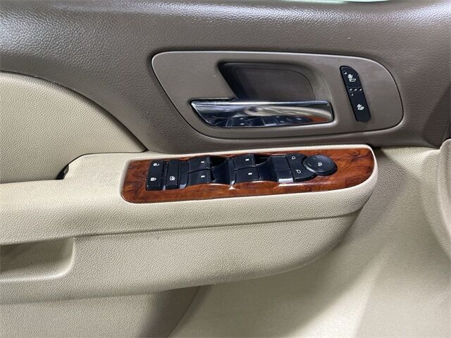 2014 Gmc Yukon SLT photo 3