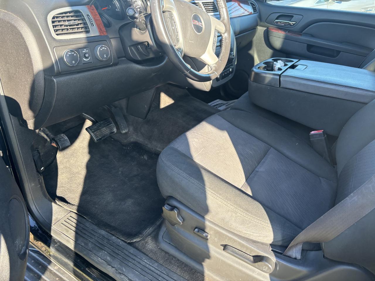 2014 GMC Yukon XL 1500 SLE Sport Utility 4D Aurora MO