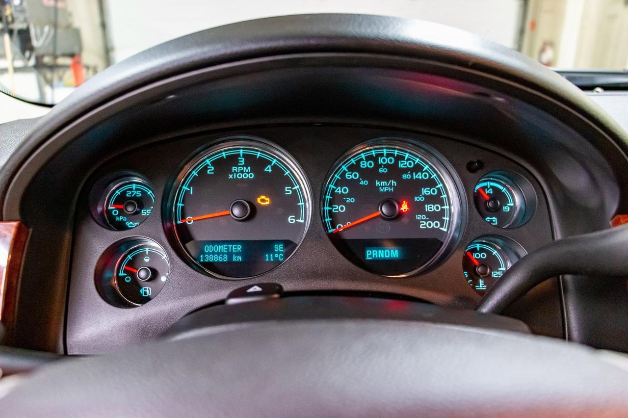 2014 GMC Yukon XL AWD SLE BCam Red Deer AB