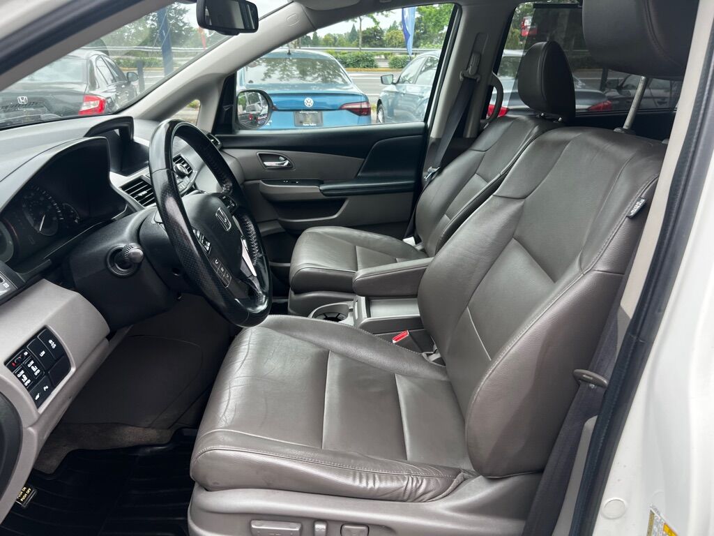 2014 HONDA ODYSSEY TOURING Des Moines WA