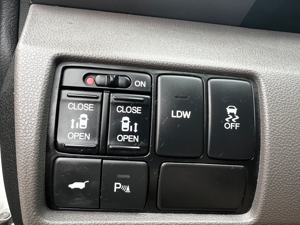 2014 HONDA ODYSSEY TOURING Des Moines WA