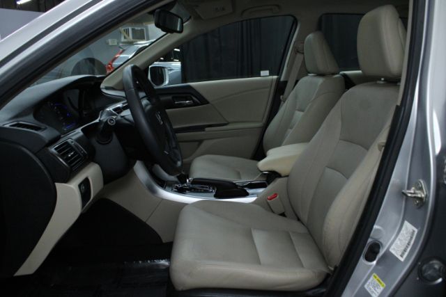 2014 Honda Accord Hybrid Touring Chantilly VA