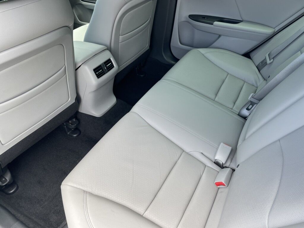 2014 Honda Accord Sedan EX-L~V6~LOW MILES~LANE DEPARTURE WARNING~BLIND SPOT MONITORS~ONLINE FINANCE AND SHIPPING AVAILABLE!!!! Sarasota FL