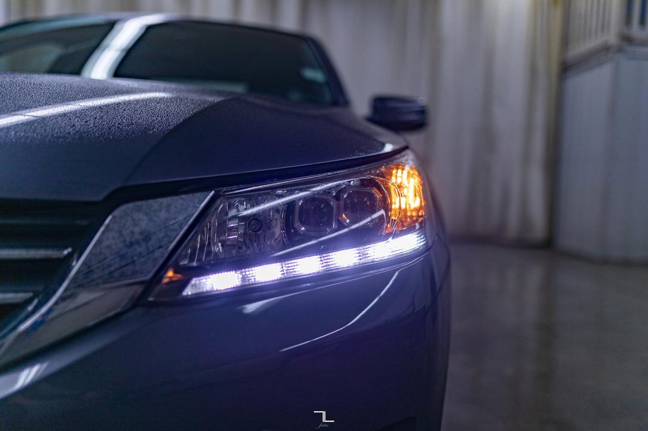 2014 Honda Accord Sedan Touring Manual Leather Roof Nav BCam Red Deer AB