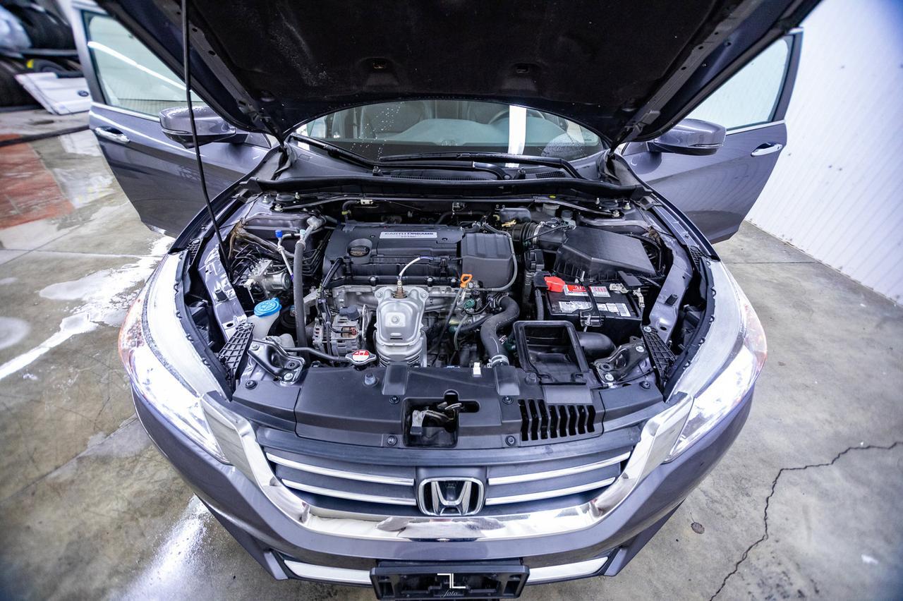 2014 Honda Accord Sedan Touring Manual Leather Roof Nav BCam Red Deer AB