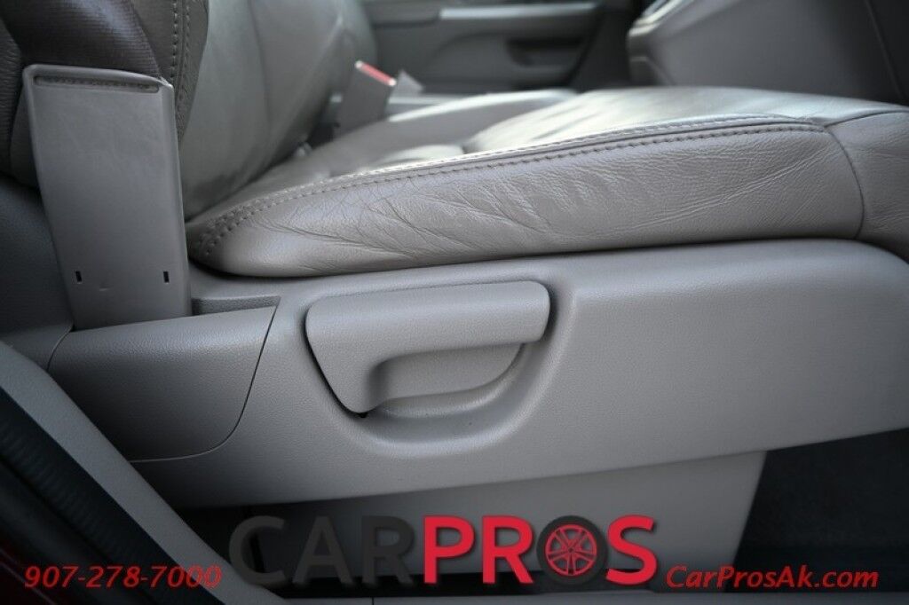 2014 Honda CR-V EX-L - All Wheel Drive - Power & Leather Heated Seats - Sunroof - Navigation - Powered Windows & Door Locks - Fog Lights - Block Heater - Keyless Entry - 1 Owner Anchorage AK