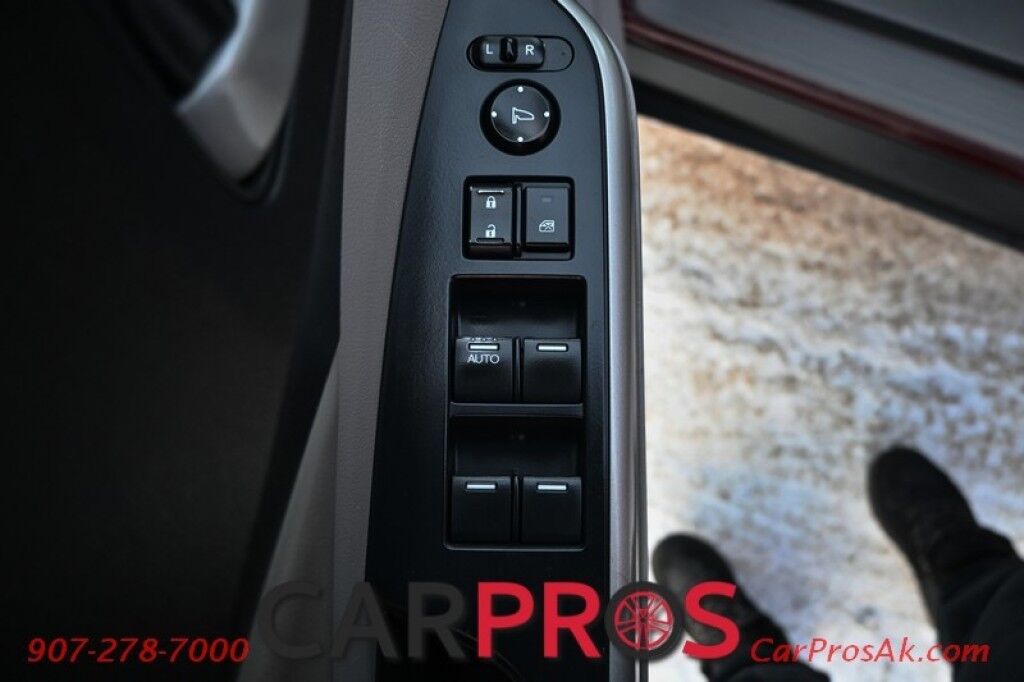 2014 Honda CR-V EX-L - All Wheel Drive - Power & Leather Heated Seats - Sunroof - Navigation - Powered Windows & Door Locks - Fog Lights - Block Heater - Keyless Entry - 1 Owner Anchorage AK