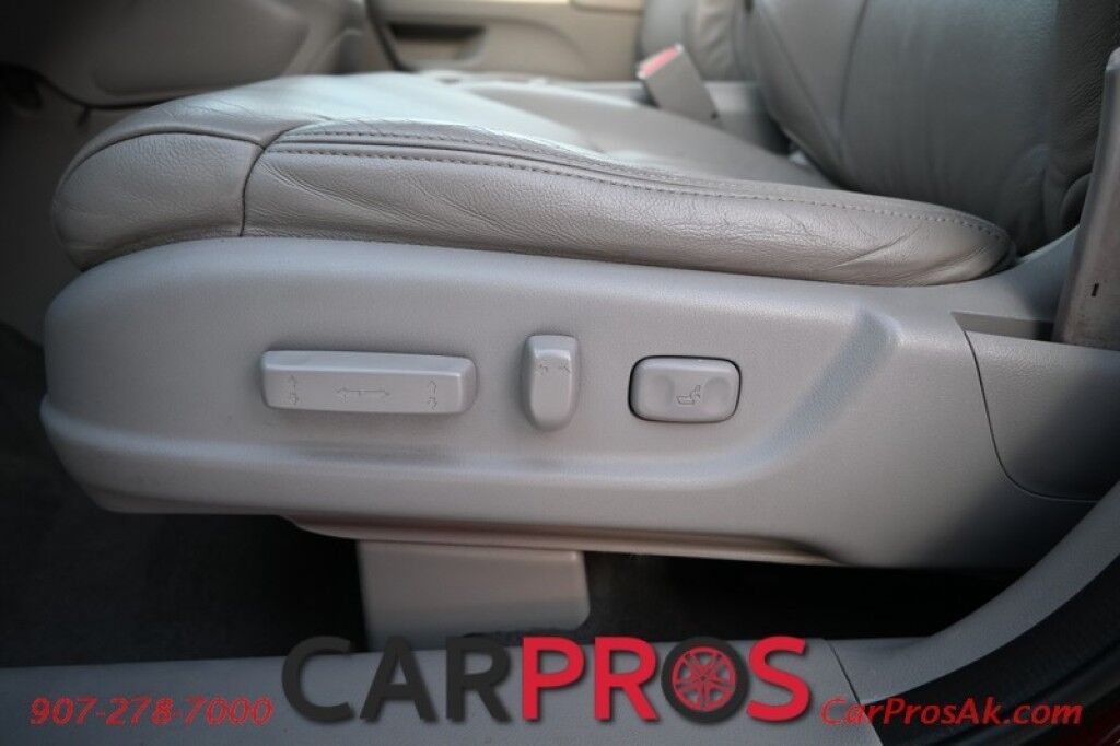 2014 Honda CR-V EX-L - All Wheel Drive - Power & Leather Heated Seats - Sunroof - Navigation - Powered Windows & Door Locks - Fog Lights - Block Heater - Keyless Entry Anchorage AK