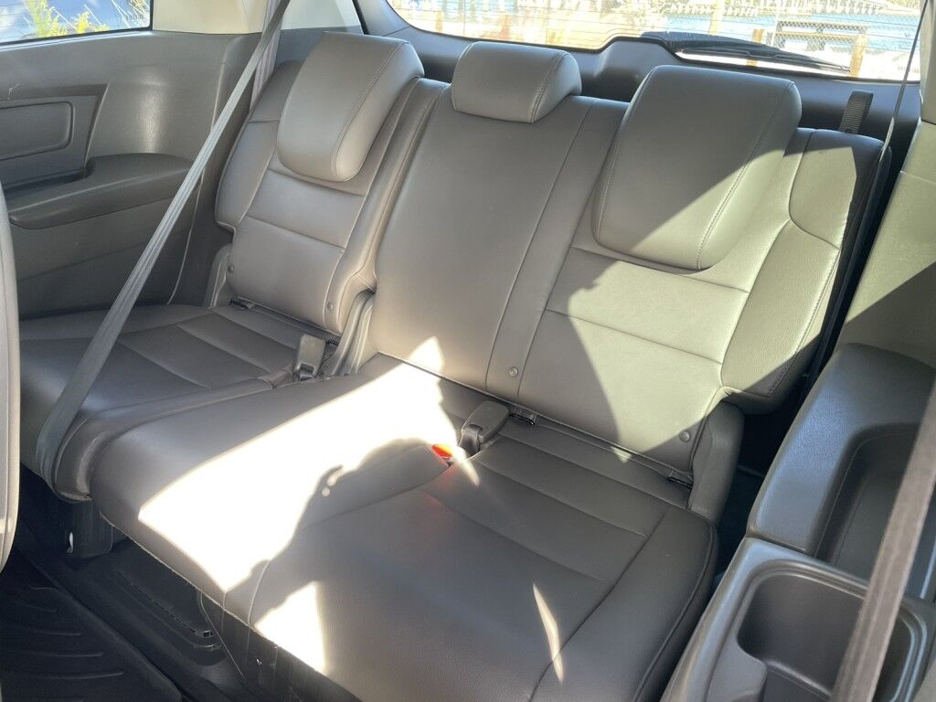 2014 Honda Odyssey EX-L~BLUETOOTH~CRUISE CONTROL~LEATHER TRIMMED SEATS~POWER LIFTGATE~POWER SLINDING DOORS~THIRD ROW SEATING Sarasota FL