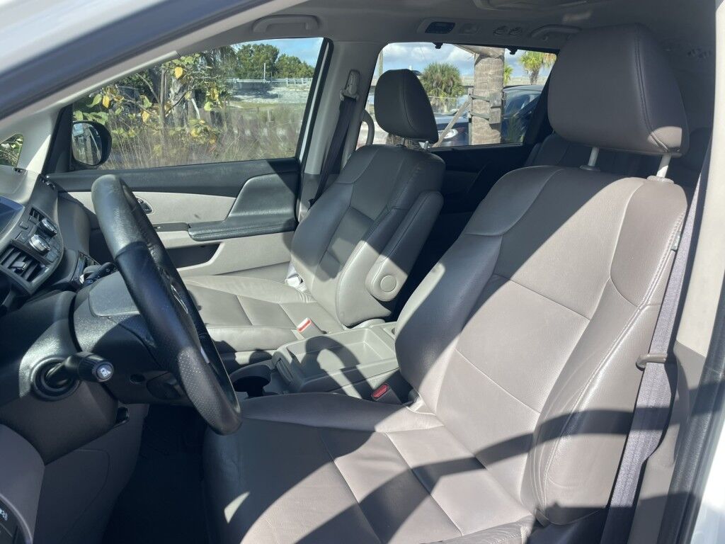 2014 Honda Odyssey EX-L~BLUETOOTH~CRUISE CONTROL~LEATHER TRIMMED SEATS~POWER LIFTGATE~POWER SLINDING DOORS~THIRD ROW SEATING Sarasota FL