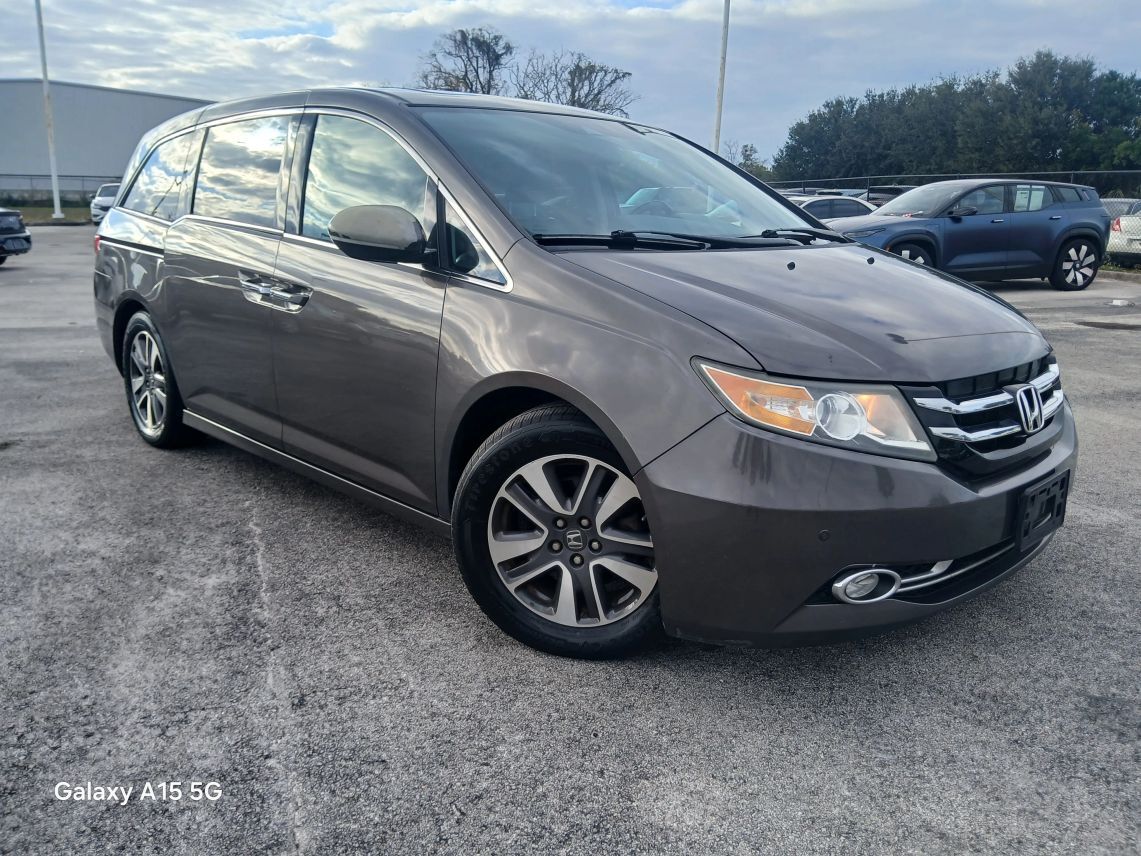 2014 Honda Odyssey EX Minivan 4D