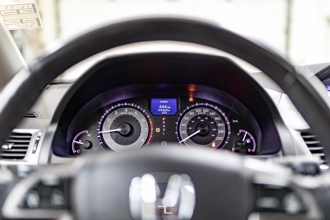 2014 Honda Odyssey Touring Leather Roof Nav DVD Red Deer AB