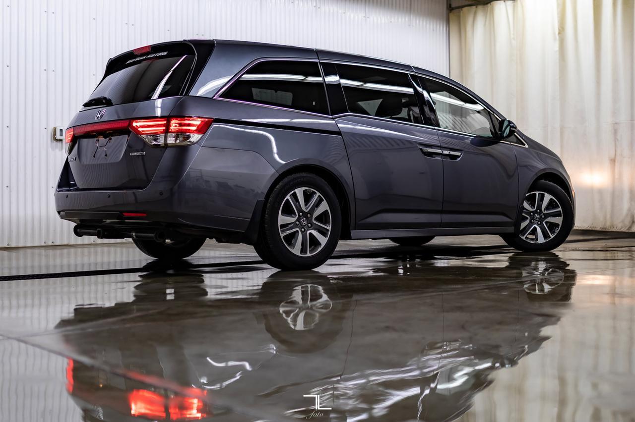 2014 Honda Odyssey Touring Leather Roof Nav DVD Red Deer AB
