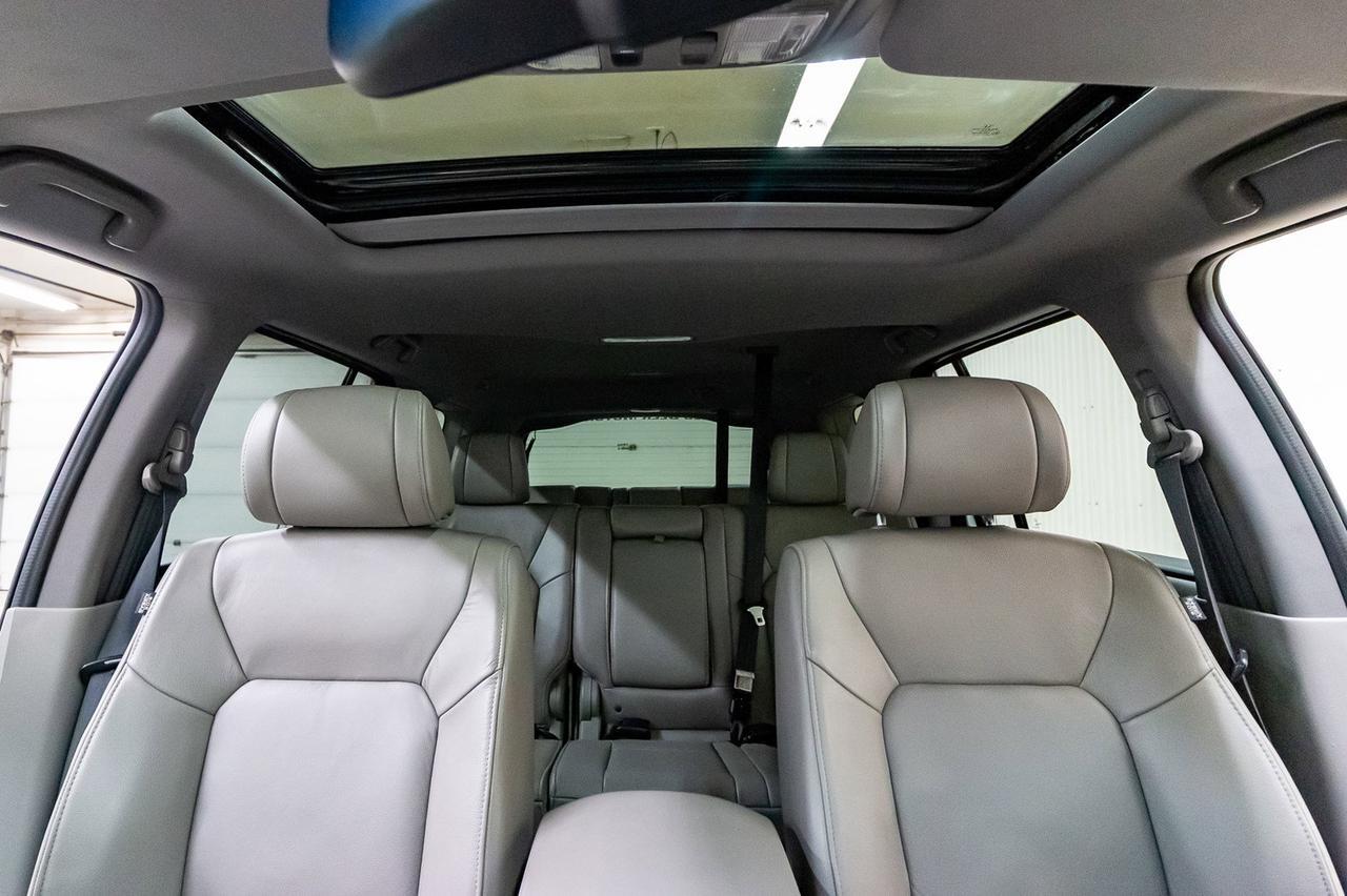 2014 Honda Pilot AWD EX-L 3rd Row Leather Roof Red Deer AB