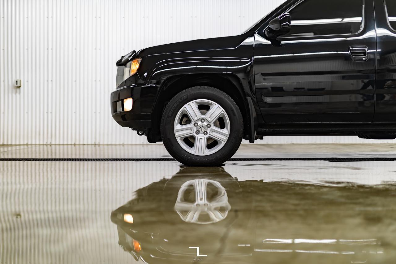 2014 Honda Ridgeline 4x4 Crew Cab Touring Leather Roof Nav Red Deer AB