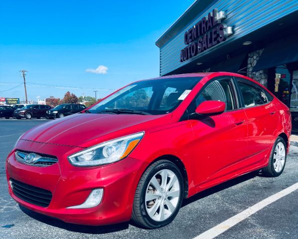 2014 Hyundai Accent GLS 4-Door