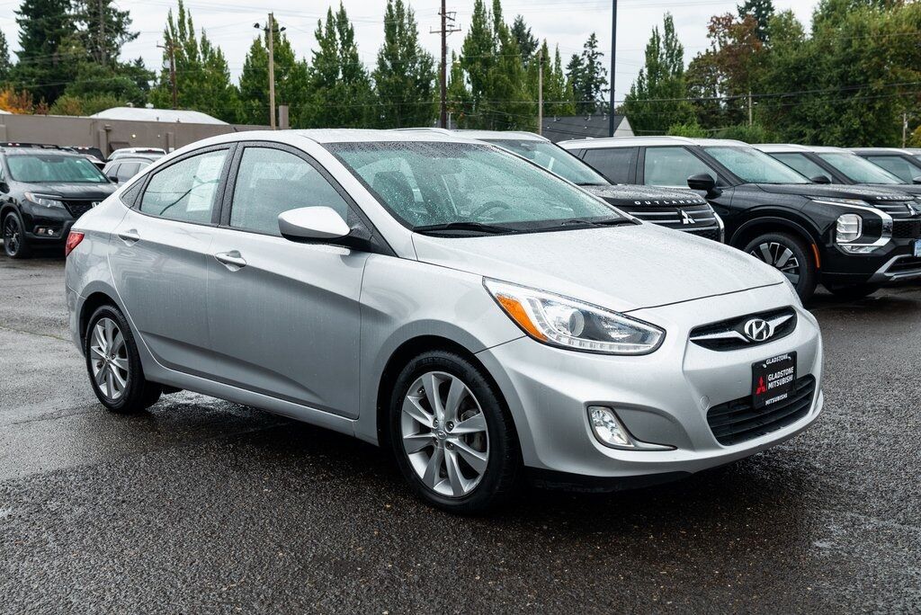 2014 Hyundai Accent GLS