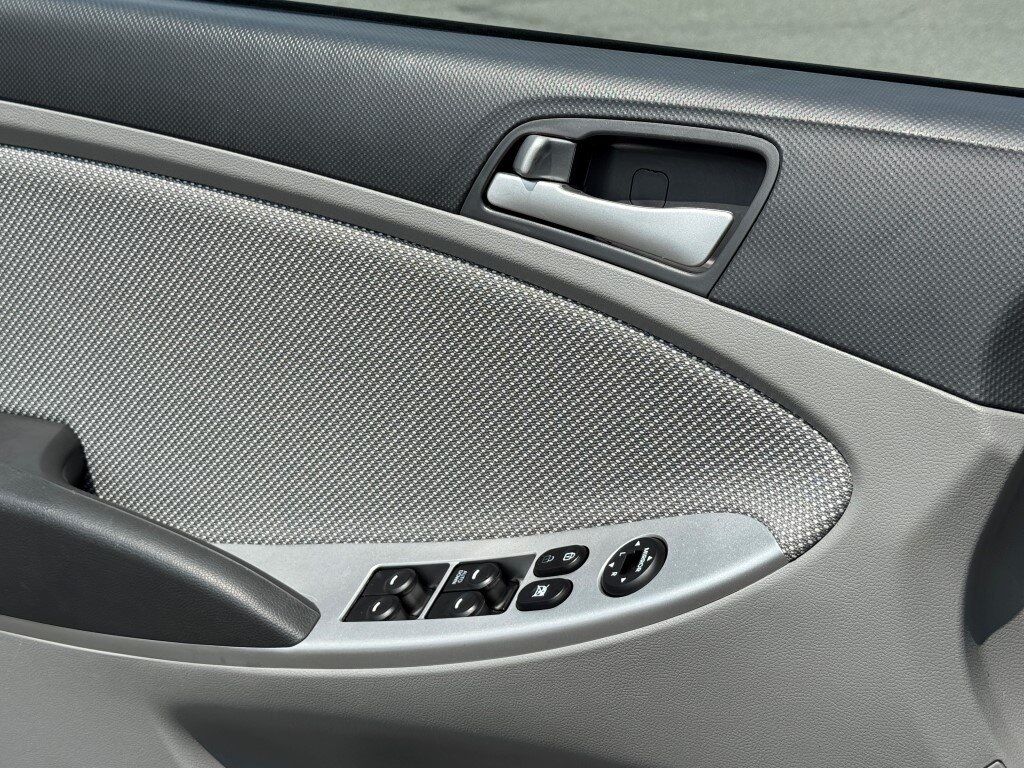 2014 Hyundai Accent GLS Chantilly VA