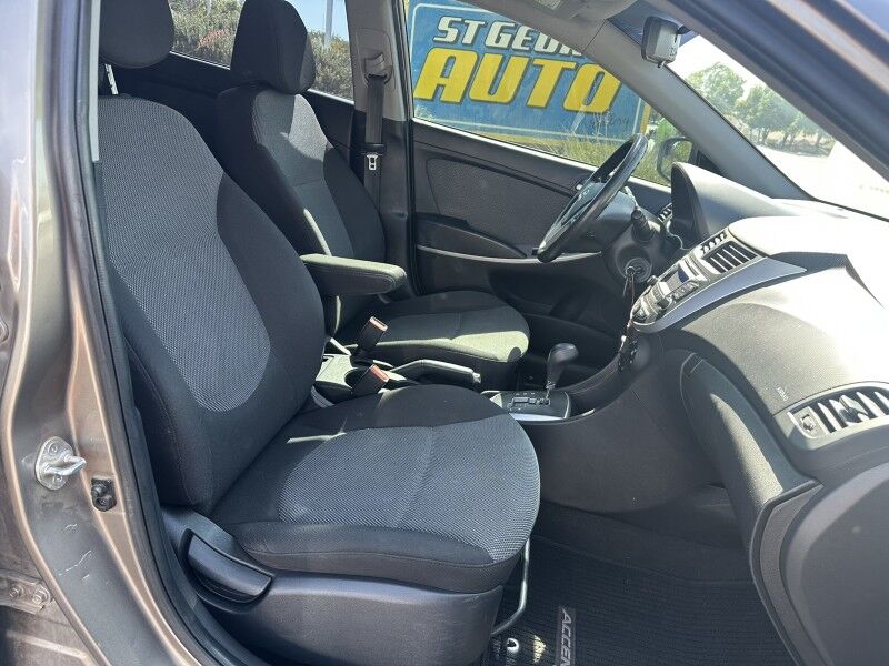 2014 Hyundai Accent GS - Photo 18
