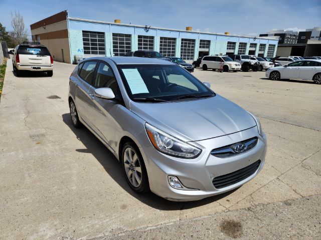 2014 Hyundai Accent SE 5-Door Sandy UT