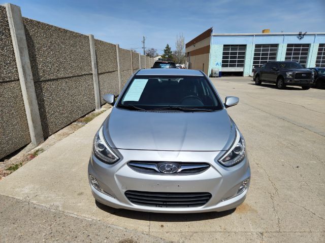 2014 Hyundai Accent SE 5-Door Sandy UT