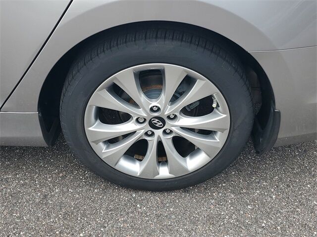 2014 Hyundai Azera Limited photo 33