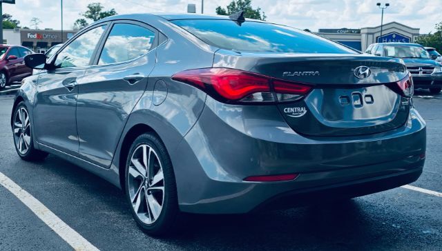 2014 Hyundai Elantra - SD Limited