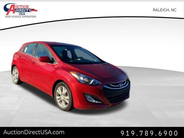 2014 Hyundai Elantra GT Base photo 2