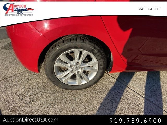 2014 Hyundai Elantra GT Base photo 10