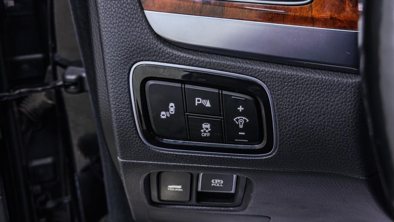 2014 Hyundai Equus Signature Tallmadge OH