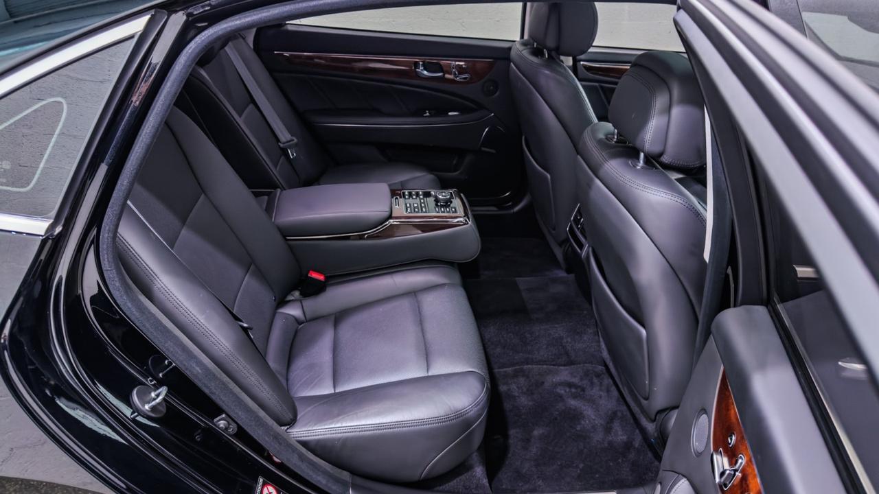 2014 Hyundai Equus Signature Tallmadge OH