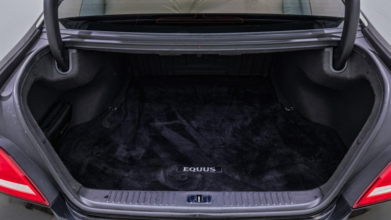 2014 Hyundai Equus Signature Tallmadge OH