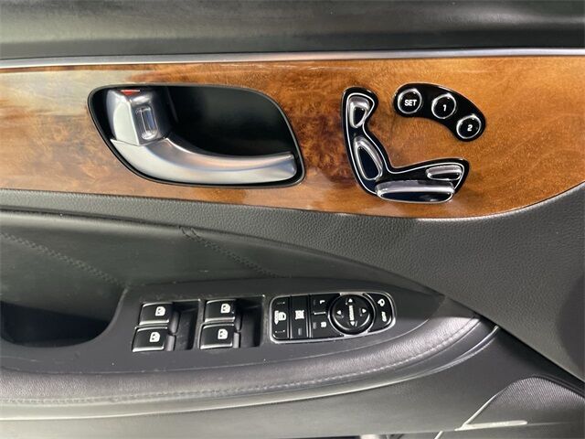 2014 Hyundai Equus Ultimate Columbia SC