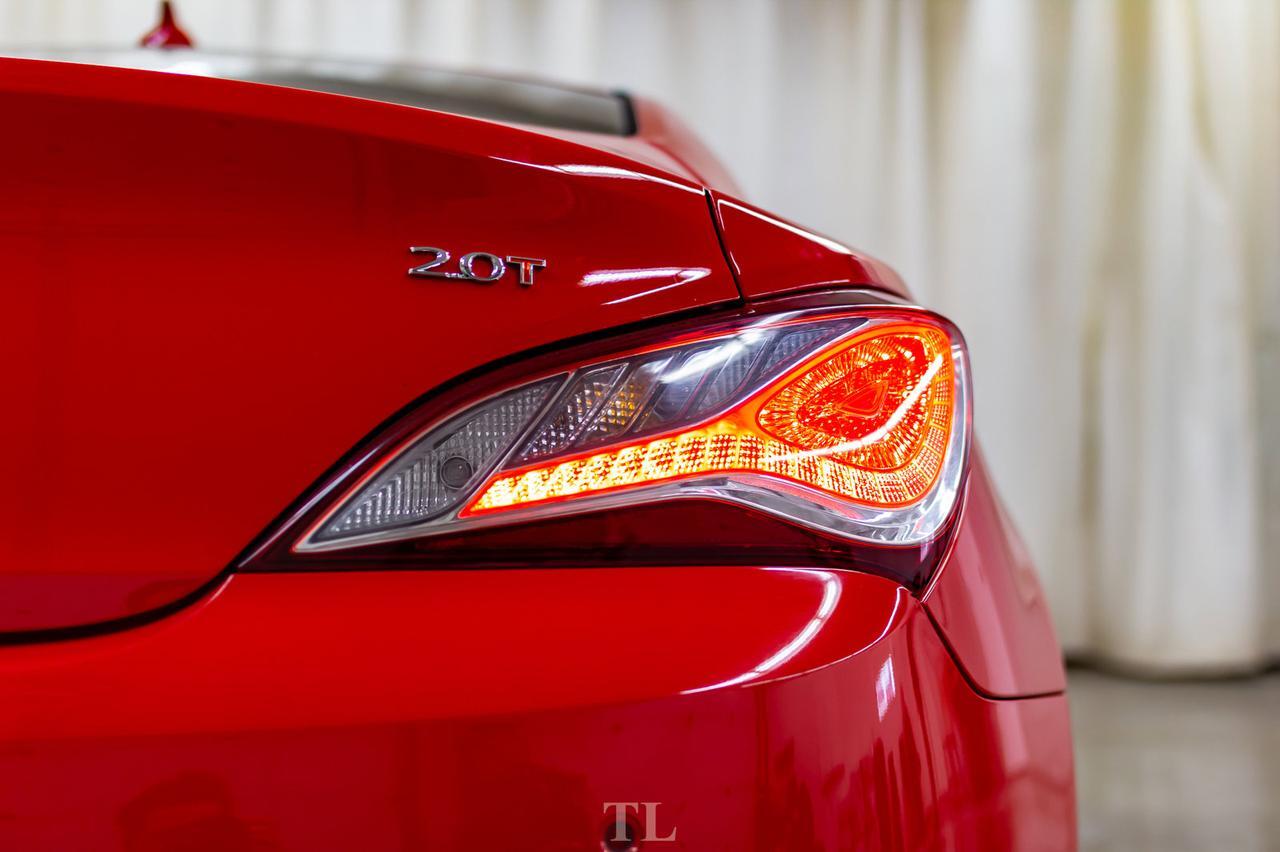 2014 Hyundai Genesis Coupe Premium Leather Roof Nav BCam Red Deer AB