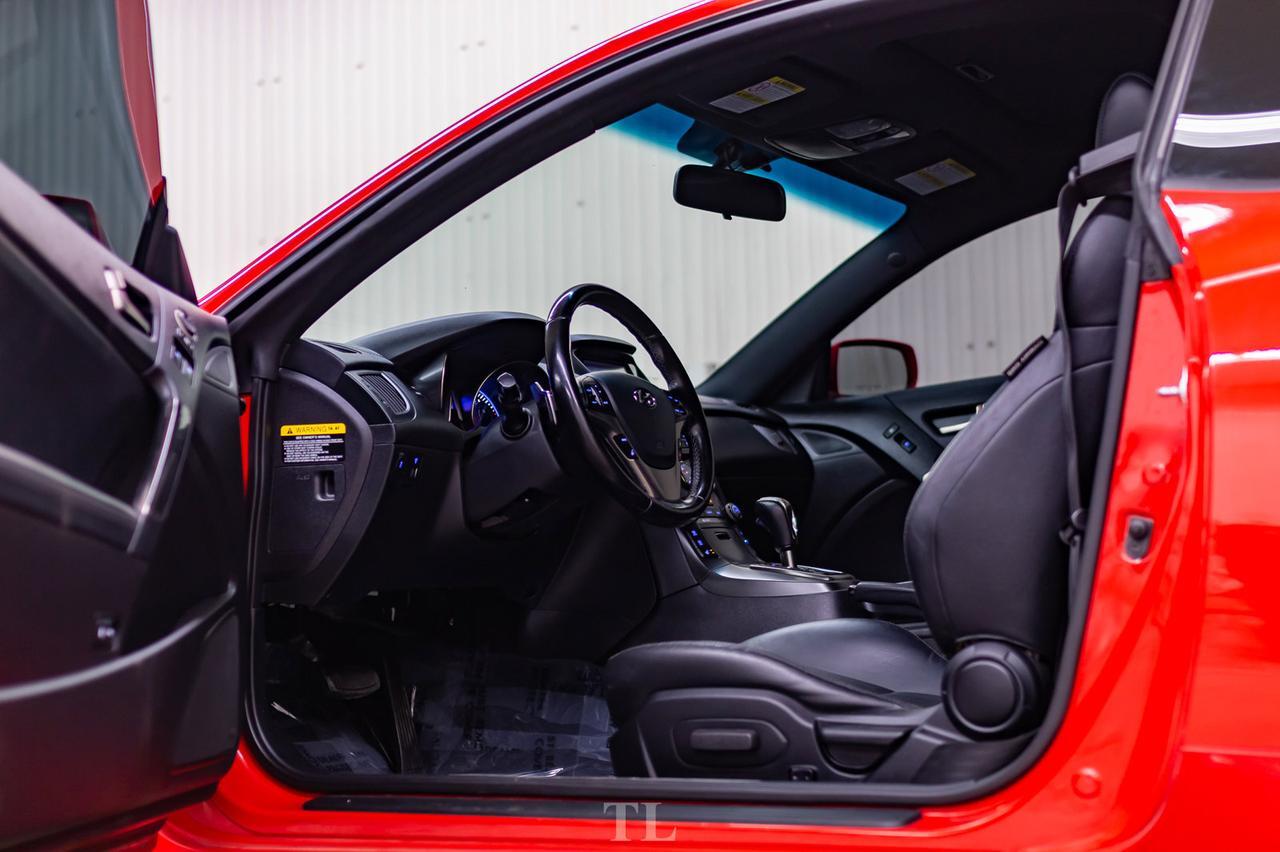 2014 Hyundai Genesis Coupe Premium Leather Roof Nav BCam Red Deer AB